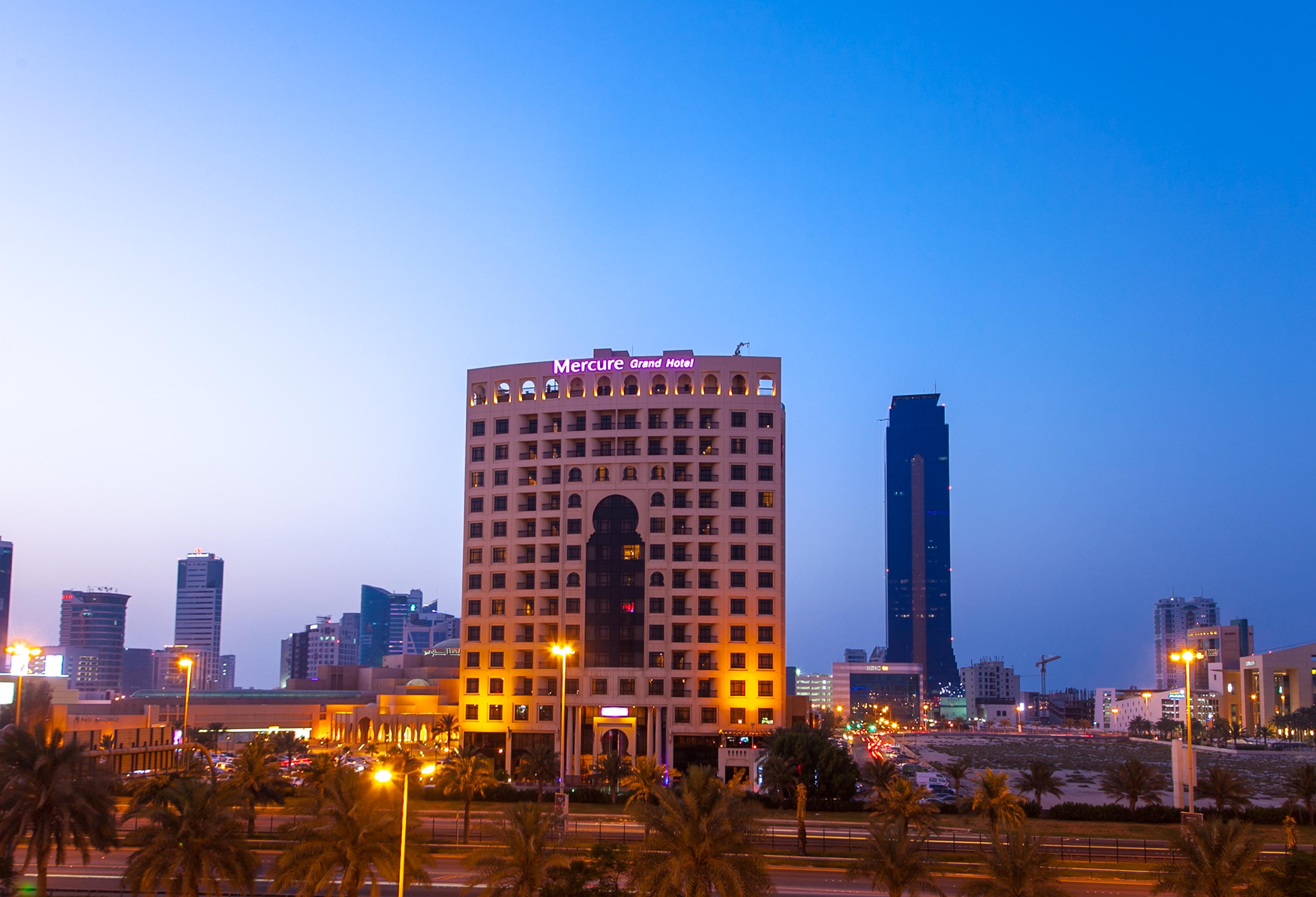 Mercure Grand Hotel Seef - All Suites Manama Exterior foto